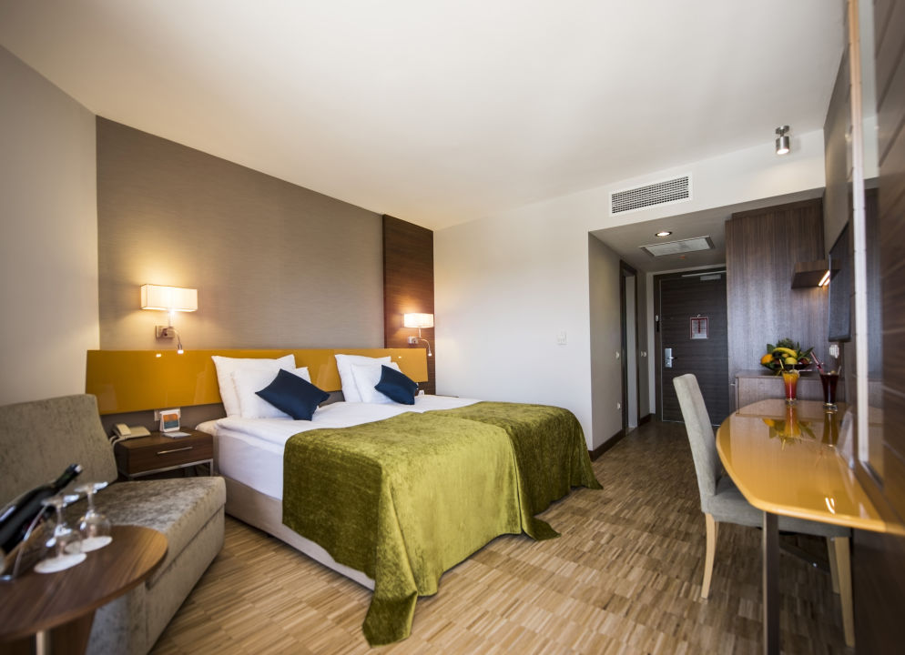 "Zimmer" Blue Waters Club (Side • HolidayCheck (Türkische