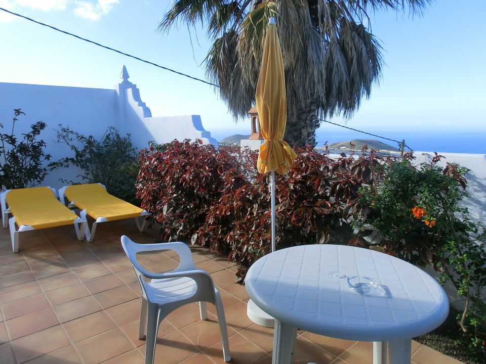 "Terrasse unseres Bungalows" Hotel La Palma Jardin (El Paso