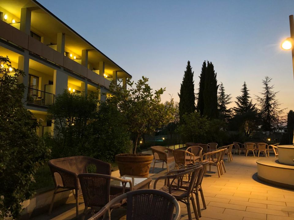 "Gartenanlage" Parc Hotel (Castelnuovo del Garda) • HolidayCheck