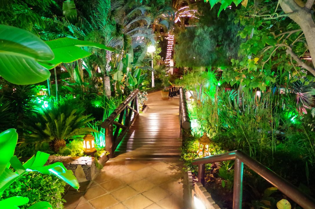 Bei Nacht Hotel Parque Tropical Playa Del Ingles Holidaycheck