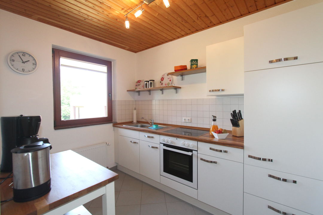 "Ferienwohnung Küche" Pension Arnold (Wangerooge) • HolidayCheck