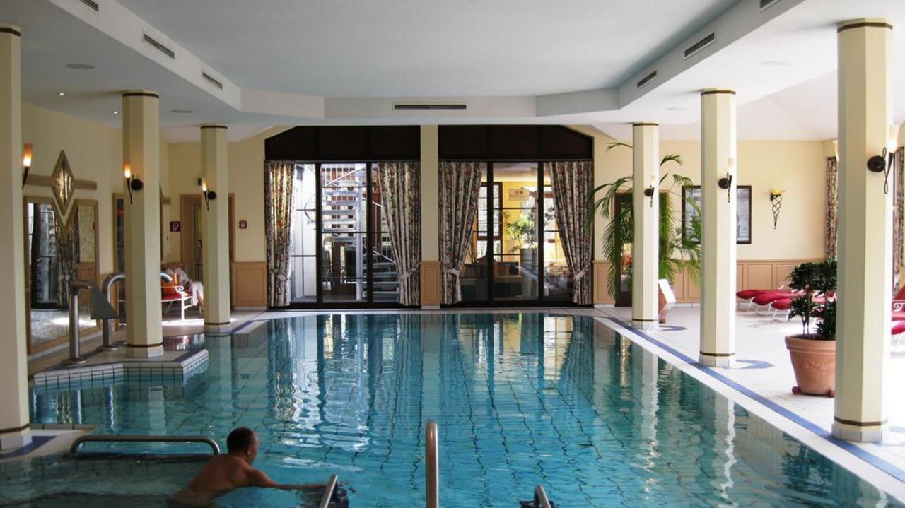 Der Innenpool Land Golf Hotel Stromberg Land Golf Hotel Stromberg