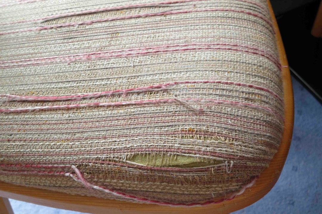 "Stuhl im Zimmer" Hotel Alpenfriede (Jerzens) • HolidayCheck (Tirol