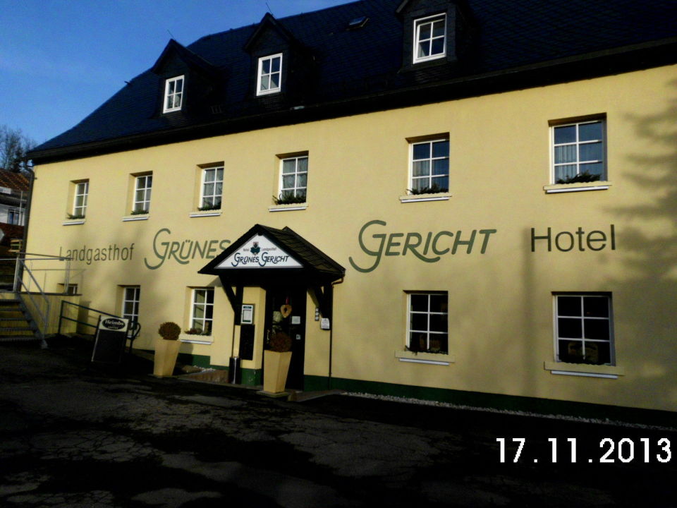 Grunes Gericht Im Erzgebirge Mit Terrasse Hotel Grunes Gericht Neuhausen Holidaycheck Sachsen Deutschland