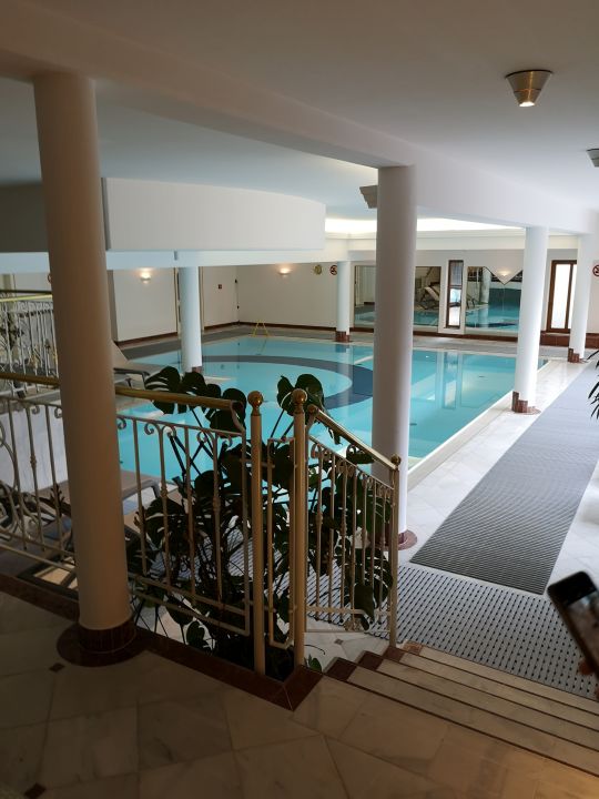 "Pool" Gartenhotel Crystal (Fügen (Zillertal)) • HolidayCheck (Tirol