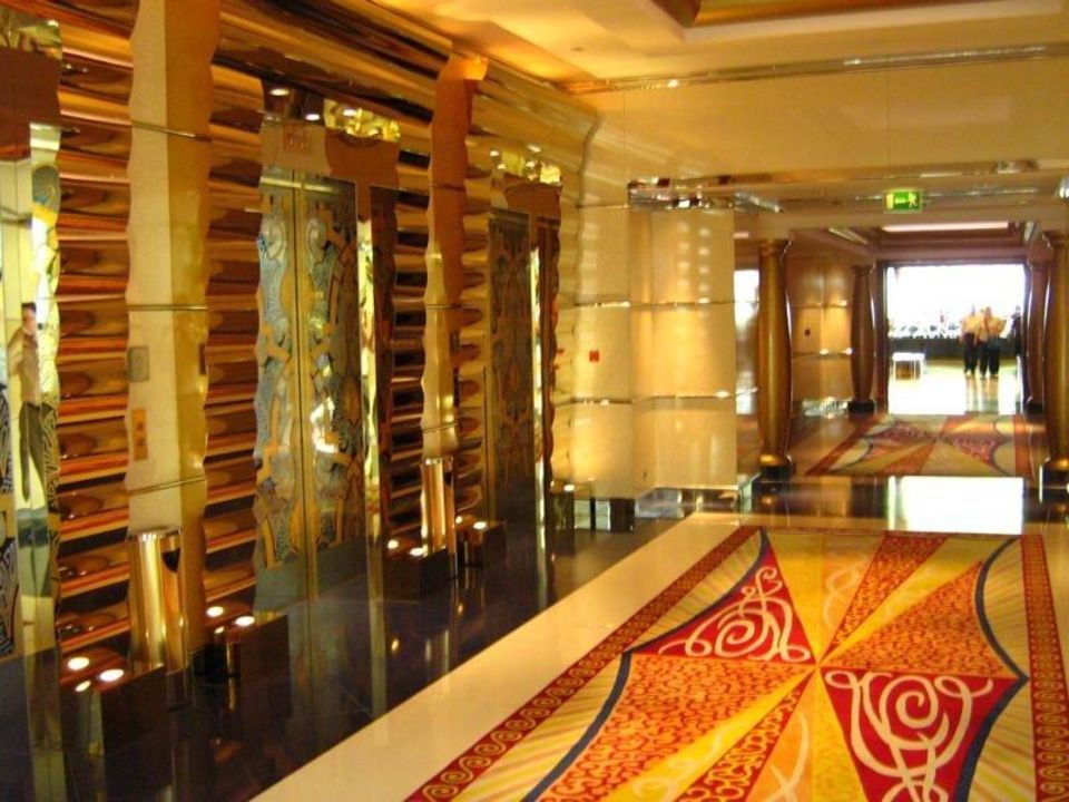 Alles Gold Burj Al Arab Dubai Holidaycheck Dubai