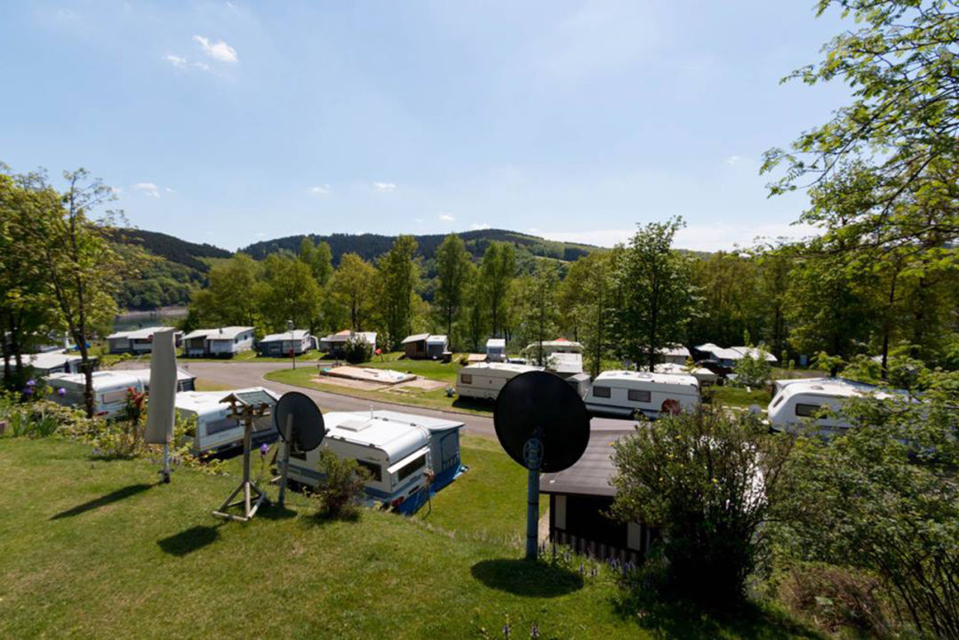 "Ausblick" Camping Biggesee Vier Jahreszeiten (Olpe) • HolidayCheck