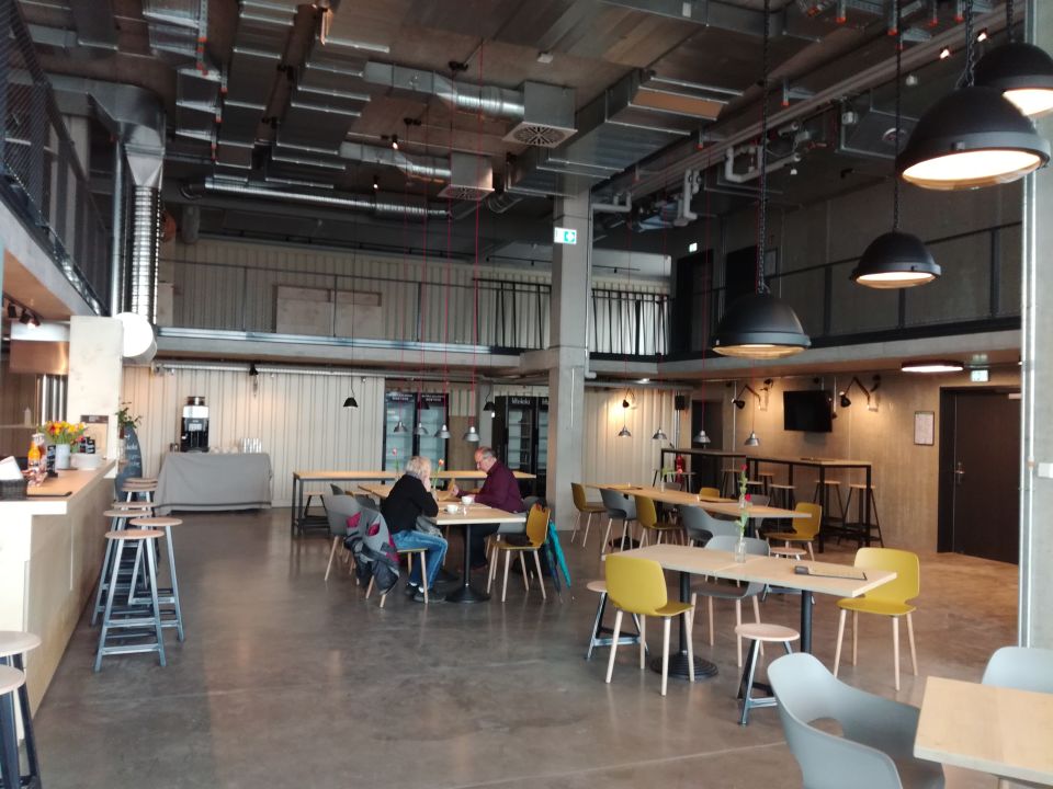"Restaurant" DOCK INN Hostel Warnemünde (Rostock Warnemünde) • HolidayCheck (Mecklenburg