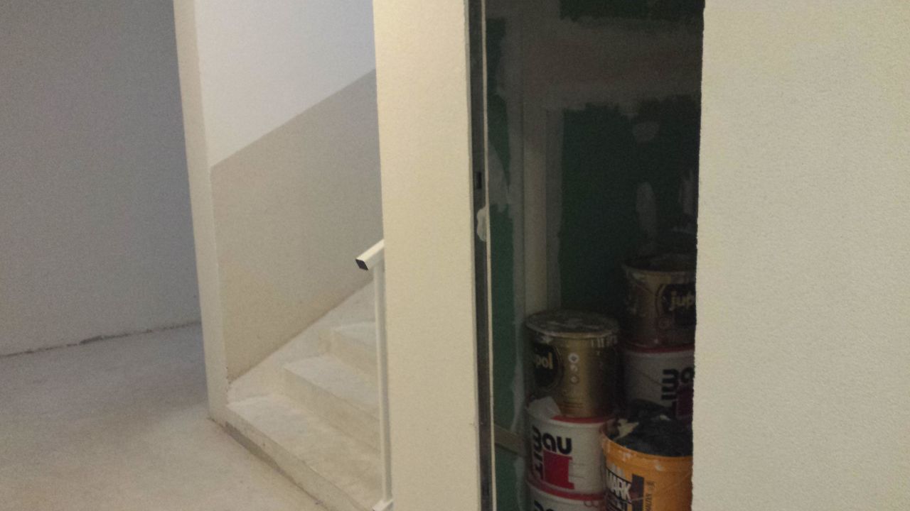 "Treppenhaus im Rohzustand und offene Materialien " Iberostar Bijela