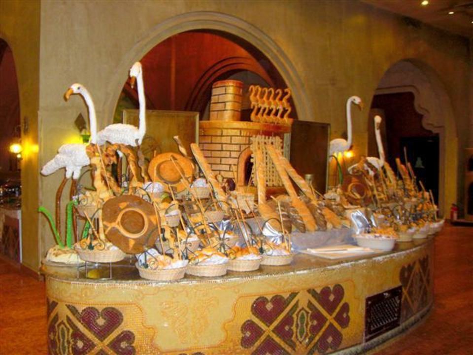 "DinnerBuffet im Hauptrestaurant" SUNRISE Royal Makadi Resort (Makadi