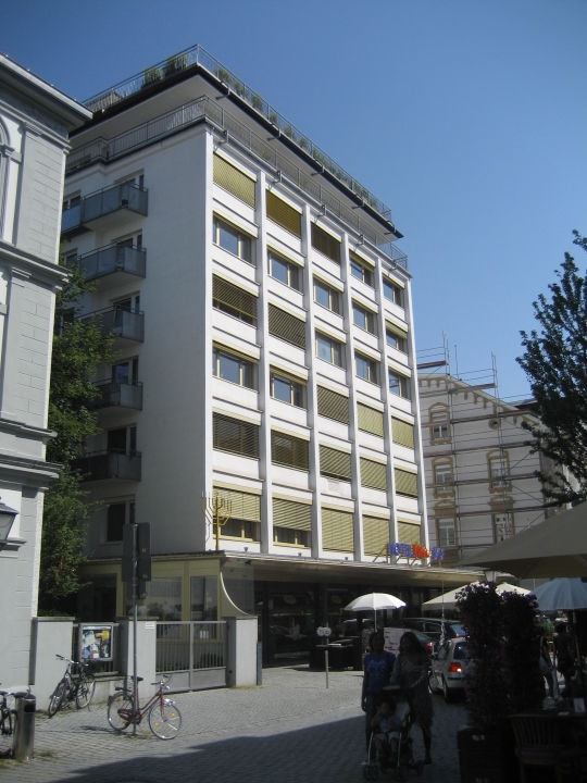 Grosses Zimmer Hotel Viva Sky Konstanz Holidaycheck Baden Wurttemberg Deutschland