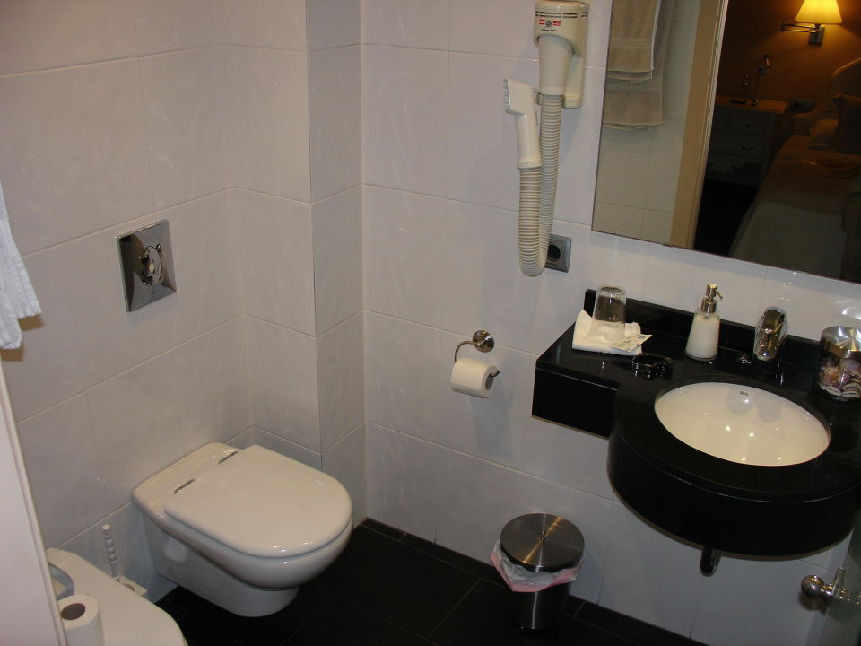 Badezimmer Wc Bd Stadthotel Santanyi Santanyi Holidaycheck Mallorca Spanien
