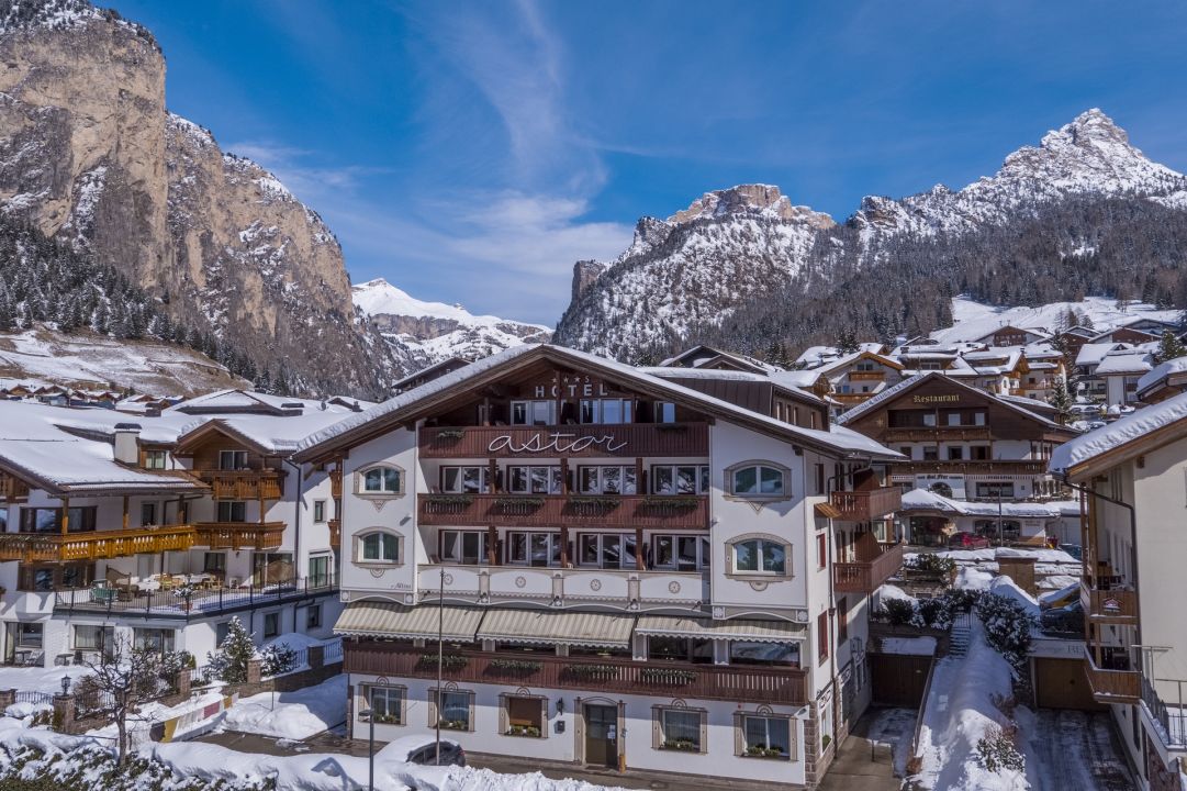 "Außenansicht" Astor Suites B&B (Selva Di Val Gardena / Wolkenstein In ...