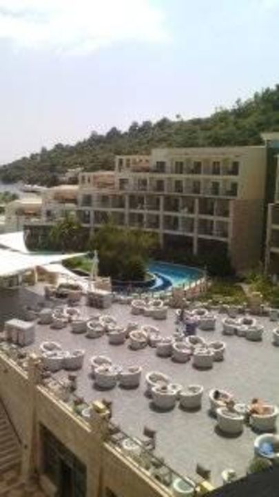 "Terrassenbar sehr beliebt." Paloma Pasha Resort (Özdere