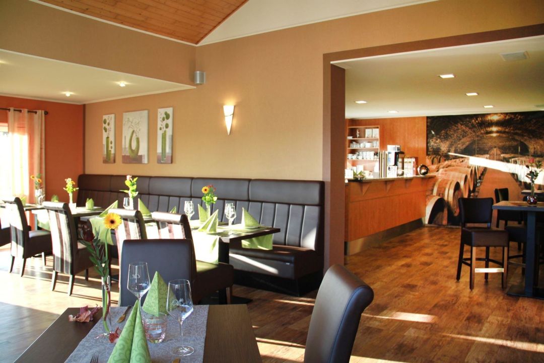 Neugestaltetes Restaurant Landhotel Karrenberg Kirchberg Hunsruck Holidaycheck Rheinland Pfalz Deutschland