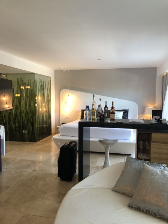Zimmer Ushuaia Ibiza Beach Hotel The Tower The Club