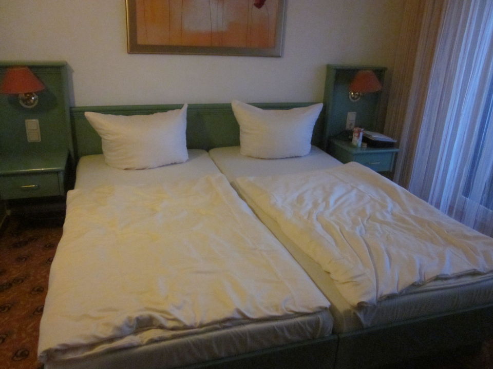 "Doppelbett" IFA Schöneck Hotel & Ferienpark (Schöneck) • HolidayCheck