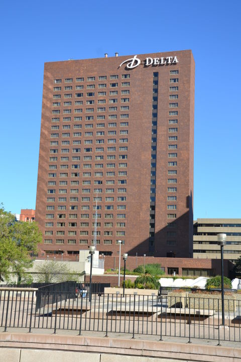 “Außenansicht” Delta Hotels by Marriott Calgary Downtown (Calgary) • HolidayCheck (Alberta | Kanada)