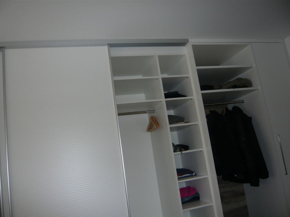 "Kleiderschrank ,das ist noch eine andere Seite! " Duhner Strandhus