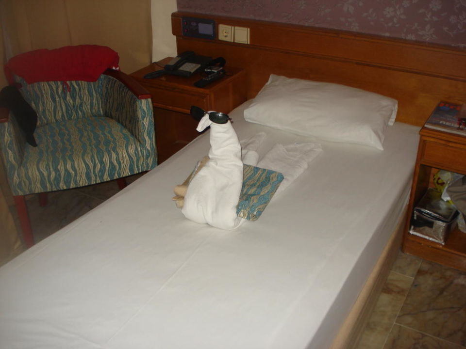 "Doppelbettzimmer" Hotel Artemis Princess (Alanya) • HolidayCheck