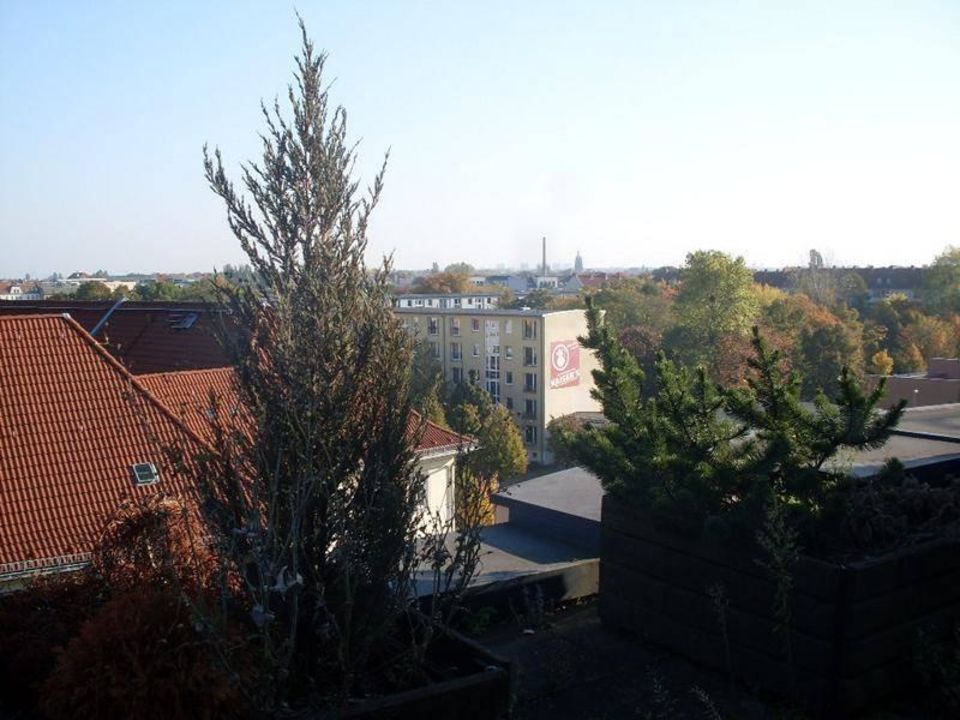 "Blick aus dem Zimmerfenster" Hotel Holiday Inn Berlin ...