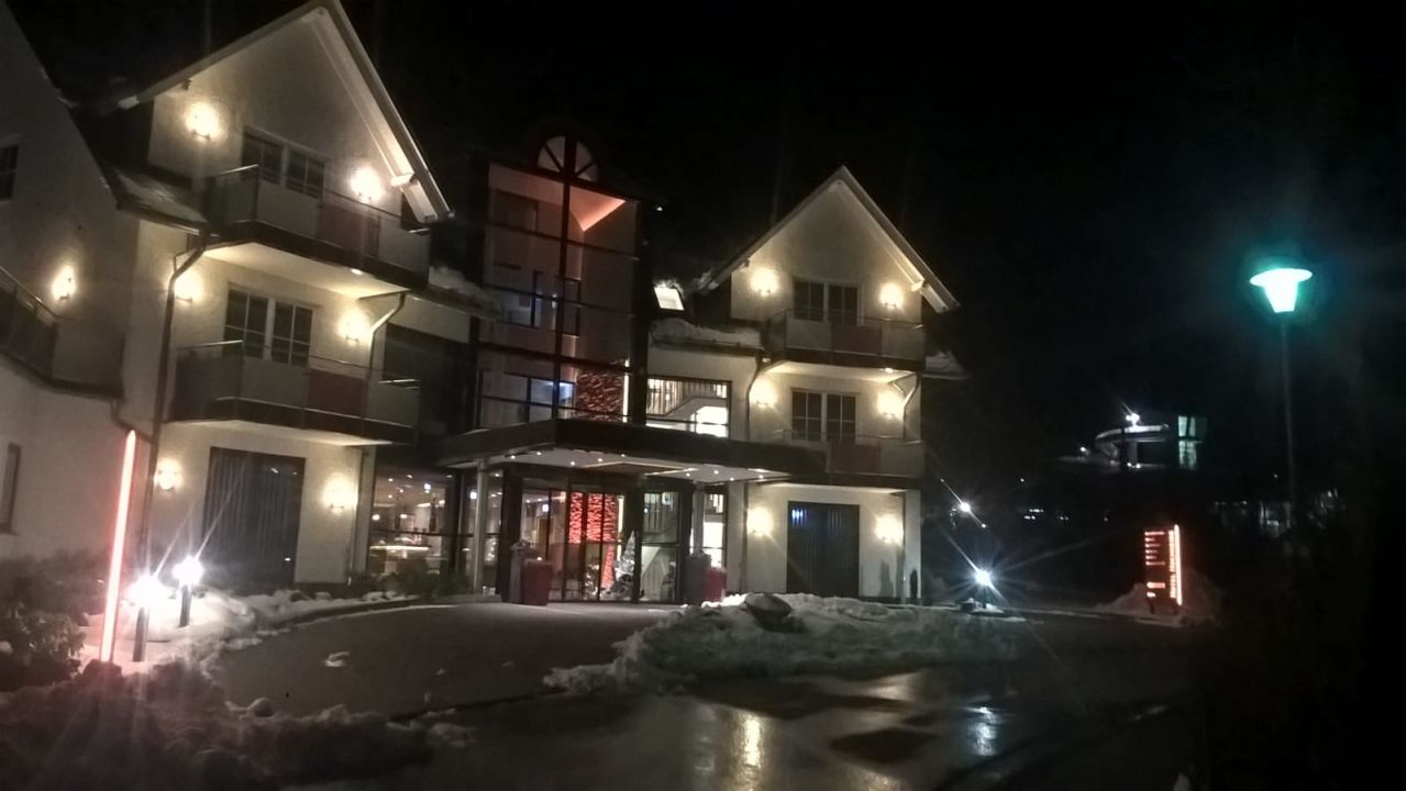  Au  enansicht  Hotel Hochheide  Willingen      HolidayCheck  Hessen