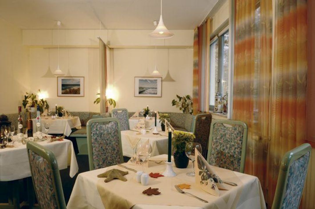 "Restaurant/Buffet" Pension Haus am Meer (Graal-Müritz ...