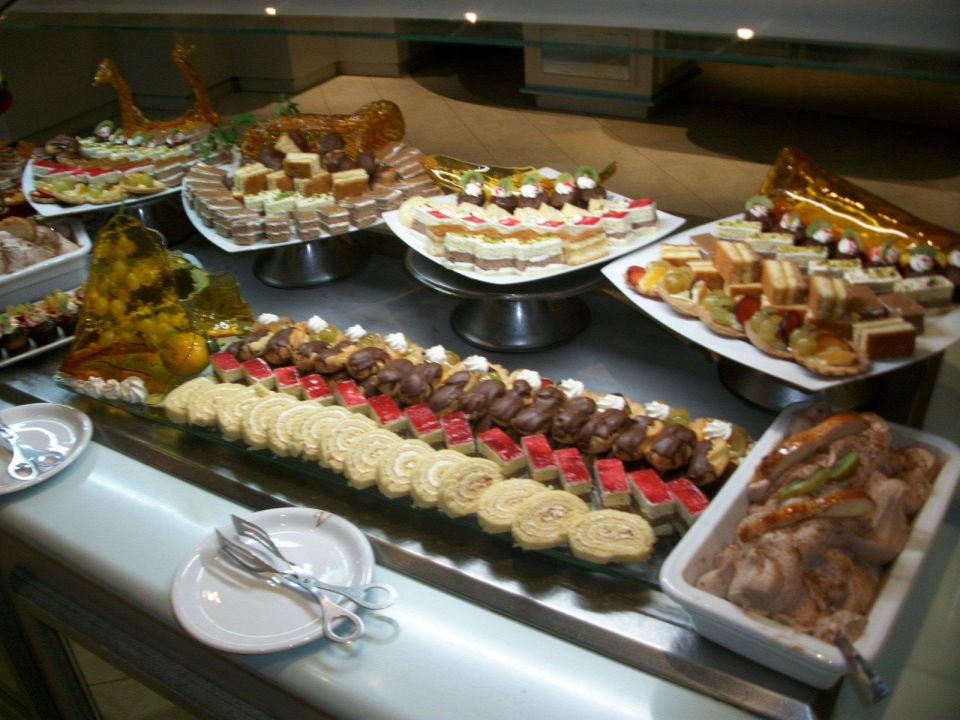 "Buffet" Golden Tulip Taj Sultan (HammametYasmine) • HolidayCheck