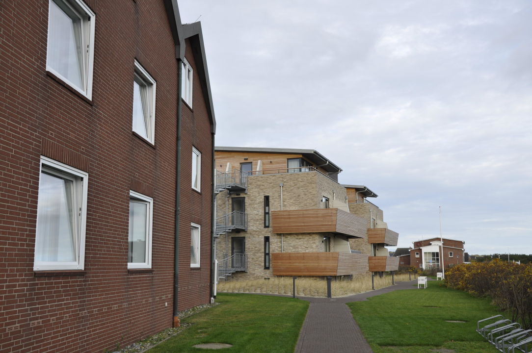 "Blick auf Haus Köln" Dünenhotel AltRantum (Gemeinde Sylt