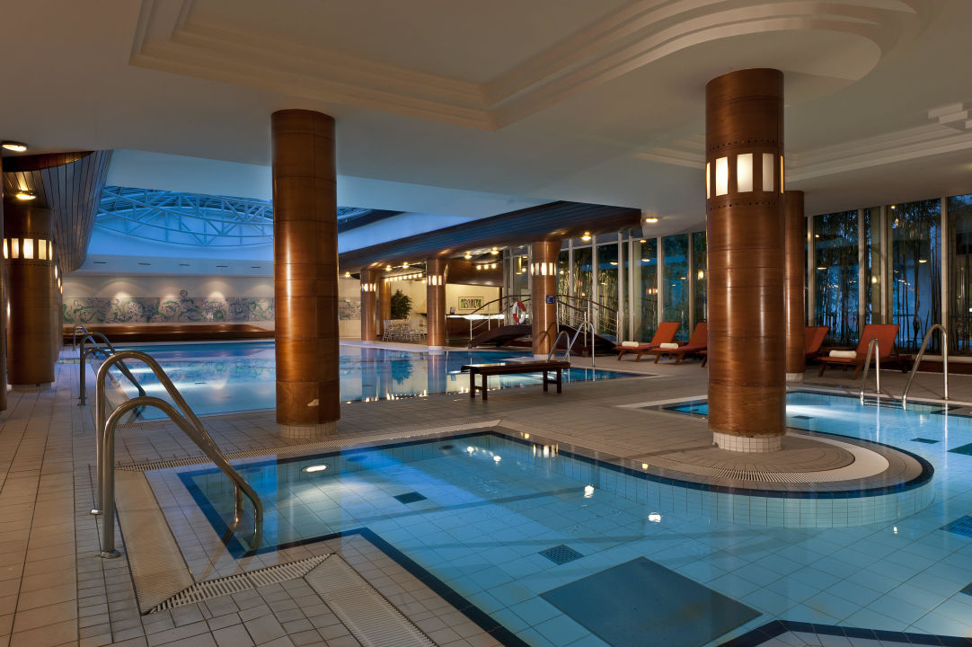 "Indoor Pool" Radisson Blu Park Hotel & Conference Centre, Dresden