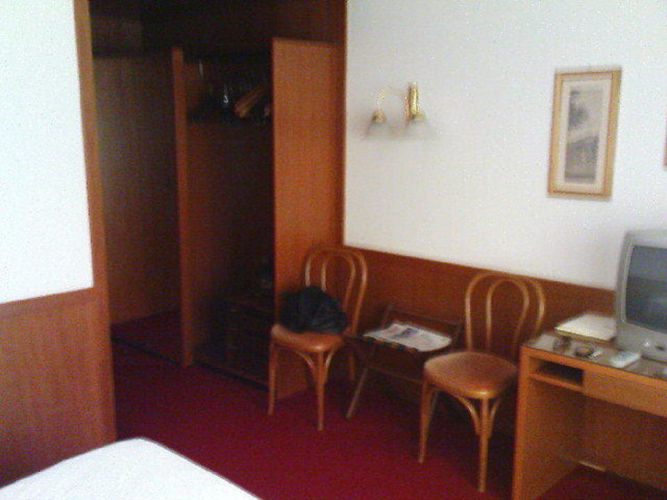 Einrichtung Im 70er Jahre Stil Grand Hotel Liberty Riva Del Garda Holidaycheck Trentino Italien