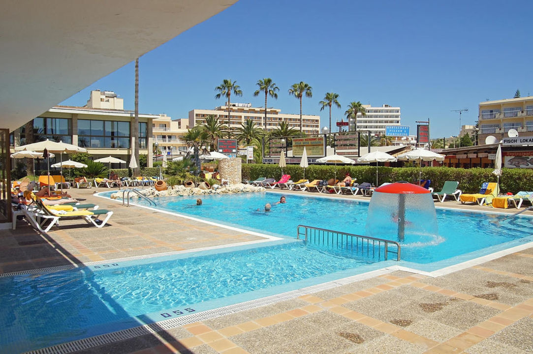 "Pool-Anlage" allsun Hotel Bahia del Este (Cala Millor ...