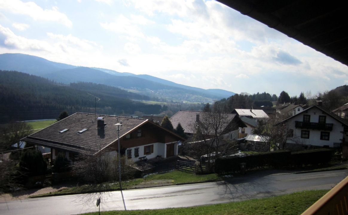 "Blick nach Südwesten" Haus am Berg (geschlossen) (Lam