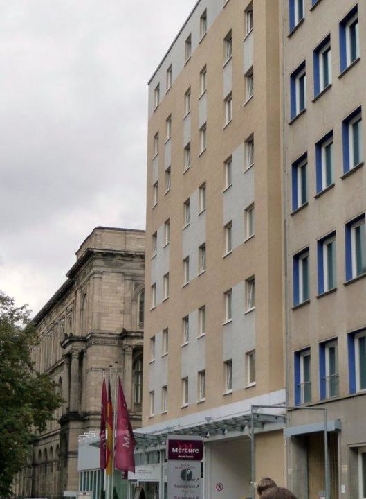 "Außenansicht von der Invalidenstraße aus" Mercure Hotel Berlin City