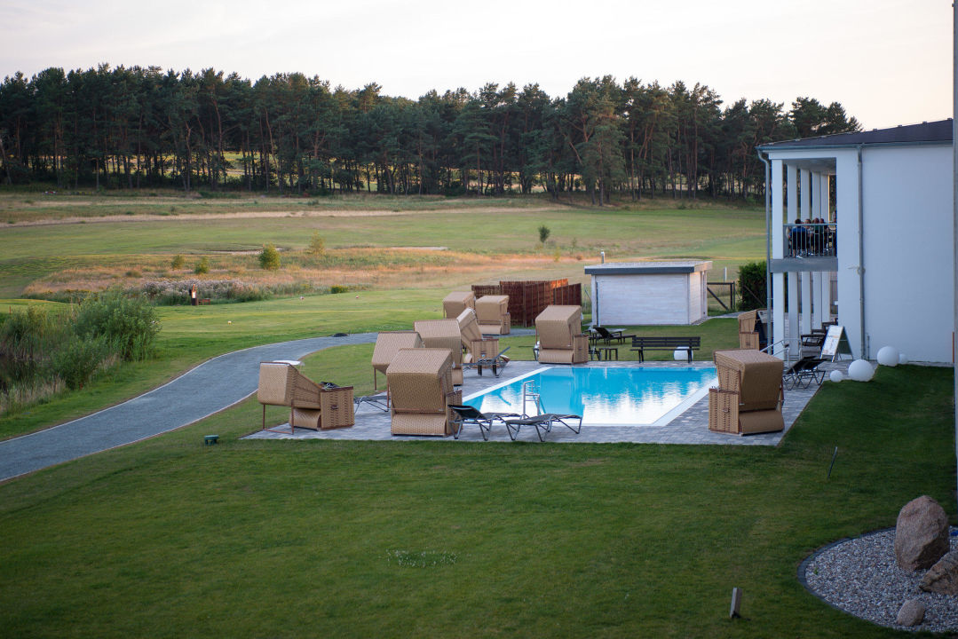 Blick Vom Balkon Auf Pool Dorint Resort Baltic Hills Usedom