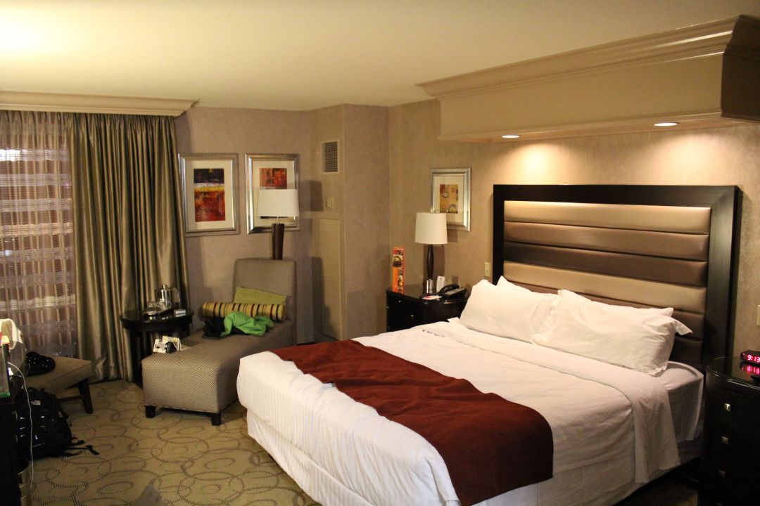 Zimmer Ti Treasure Island Hotel Casino Las Vegas