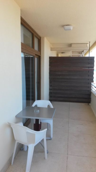 Bild "balkon schmal, aber groÃ" zu gran hotel cervantes by blue ...