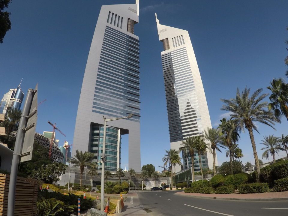 "Außenansicht" Hotel Jumeirah Emirates Towers (Dubai) • HolidayCheck (Dubai Vereinigte