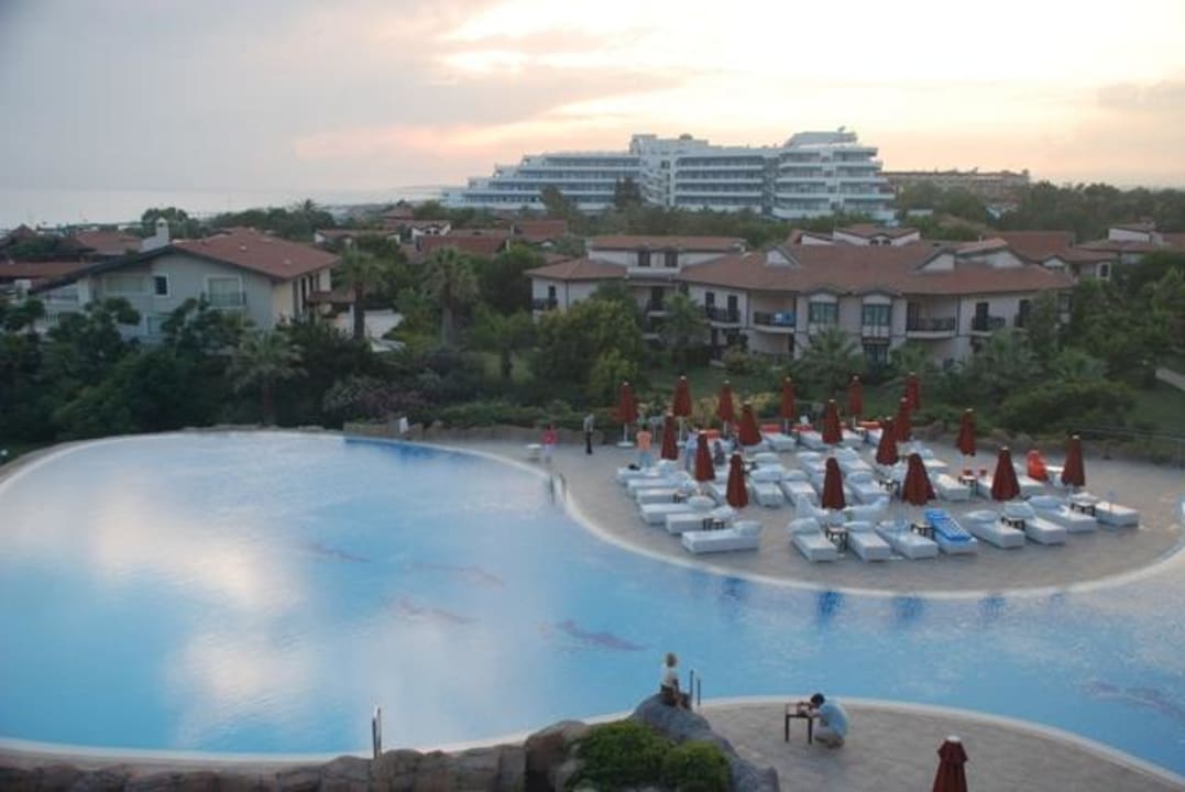 Basen dla gości Vip Starlight Resort Hotel