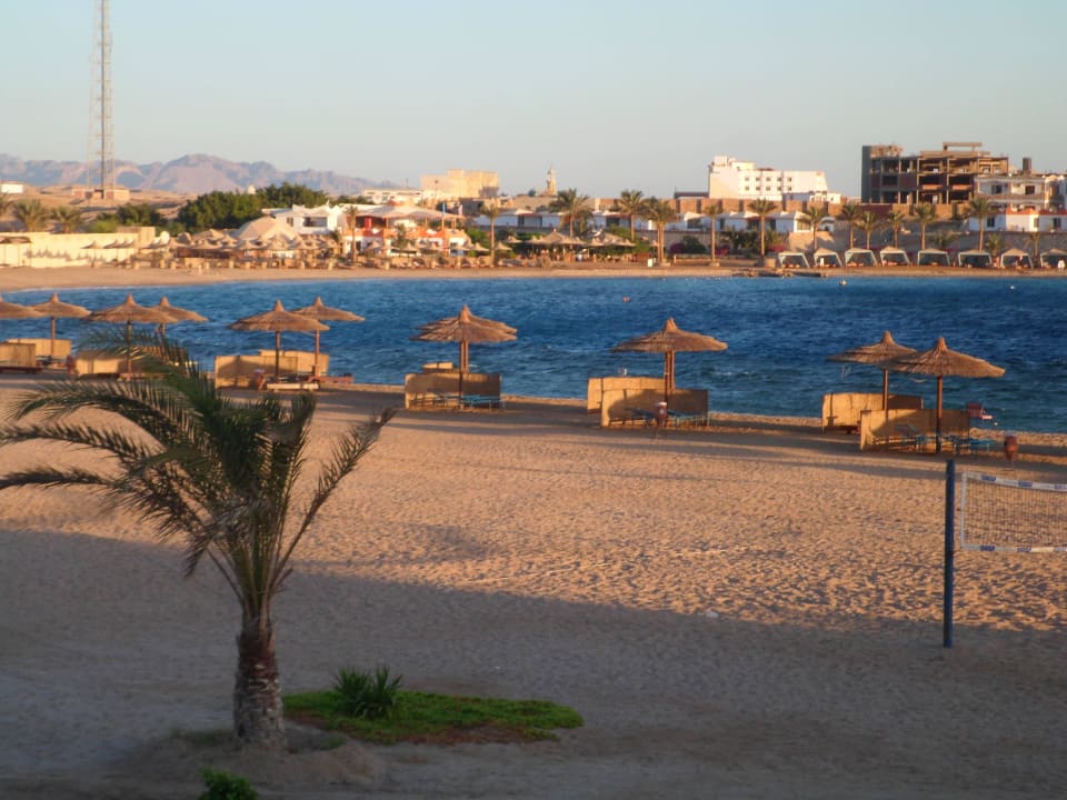 Sonnenaufgang  Coral Sun Beach