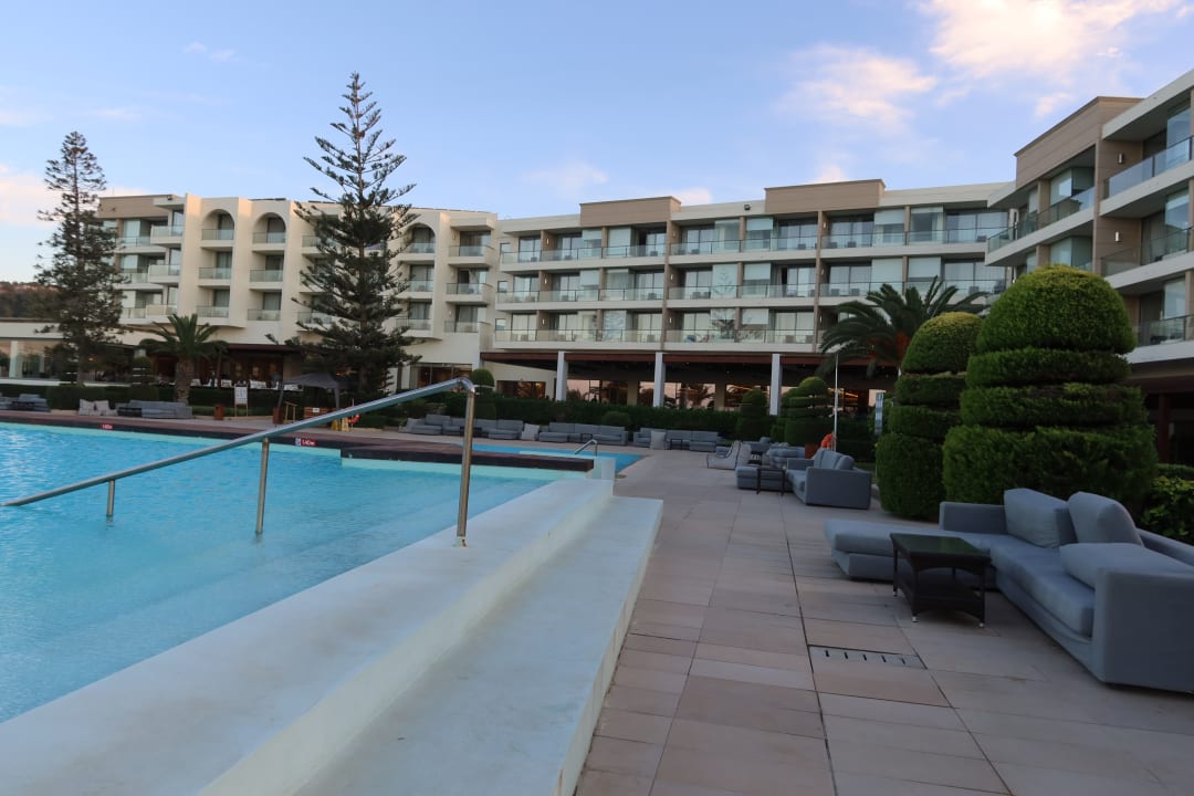 Pool The Ixian Grand & All Suites