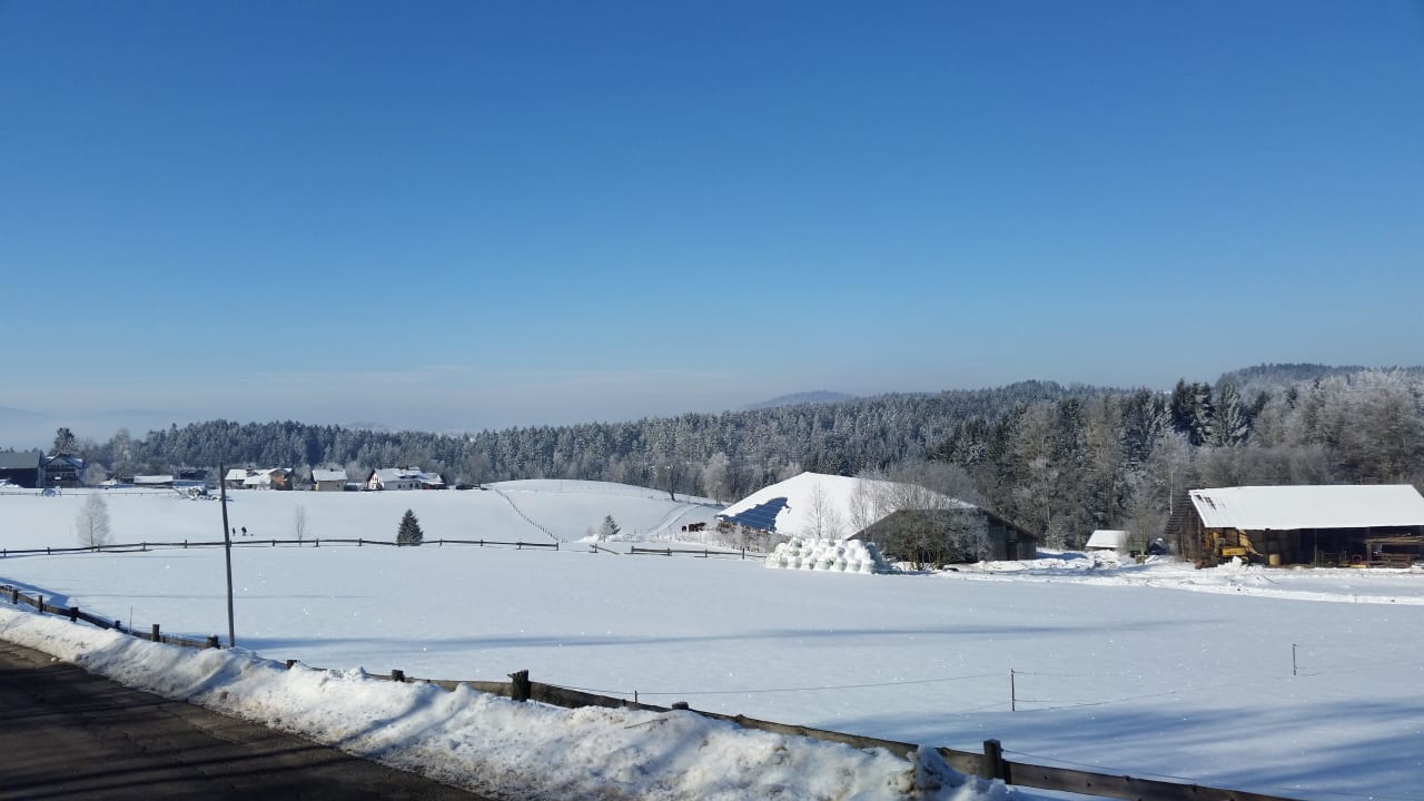Winterlandschaft 1. Bier & Wohlfühlhotel Gut Riedelsbach