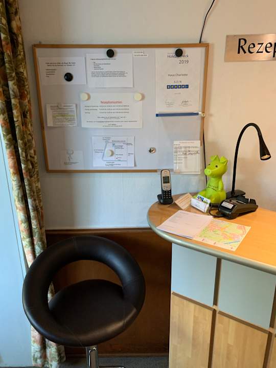 Lobby Haus Charlotte