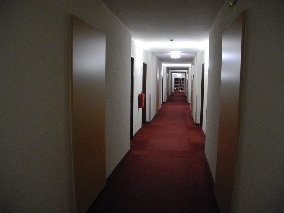 Gang zum Zimmer NH Dresden Neustadt