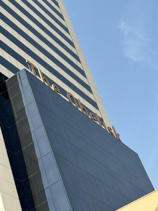 Außenansicht Sofitel Dubai The Obelisk