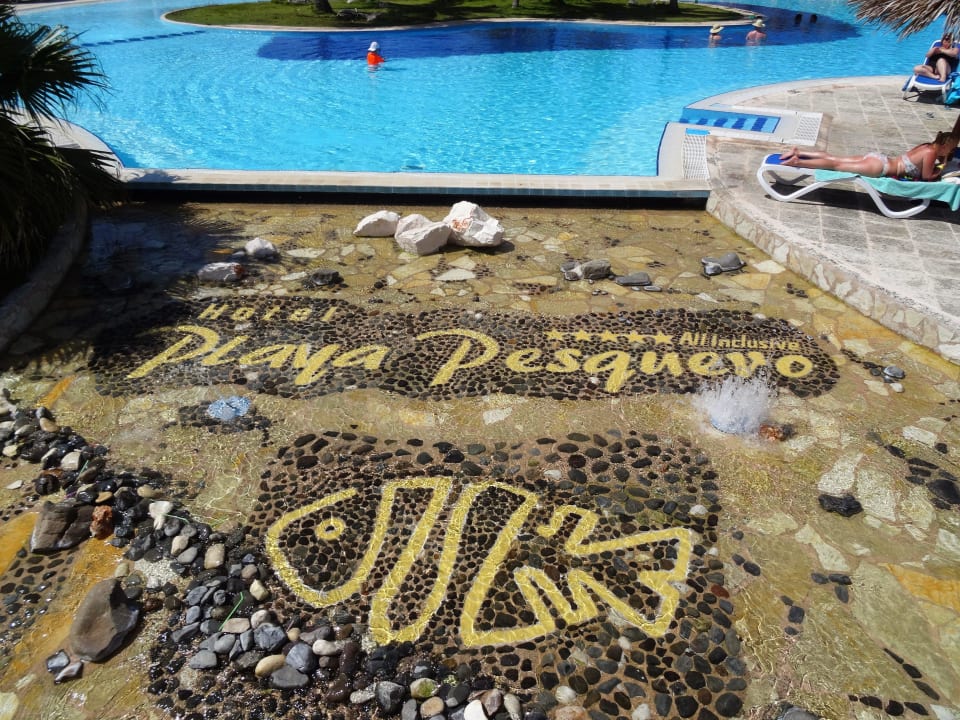 Pool Hotel Playa Pesquero