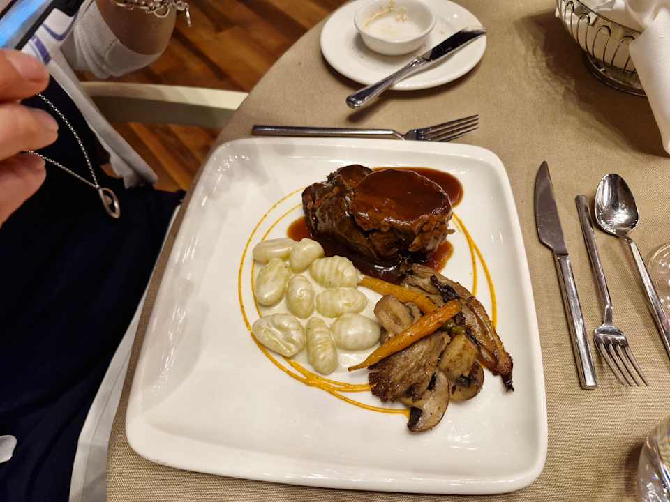 Gastro Arum Barut Collection