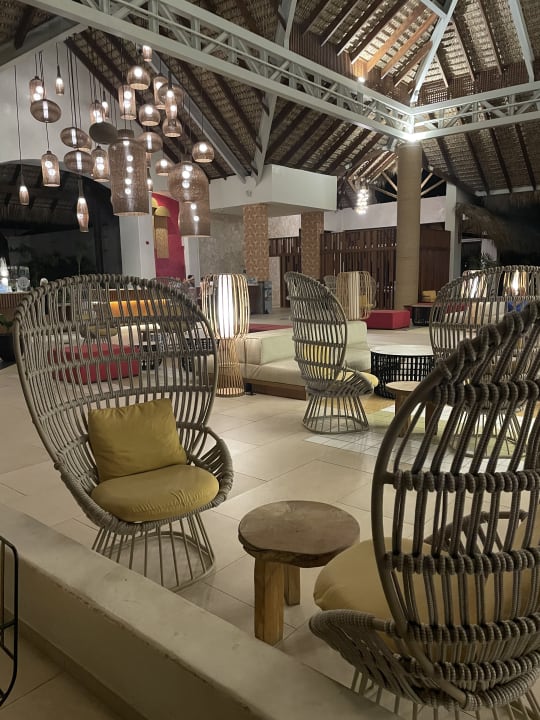 Lobby Caribe Deluxe Princess