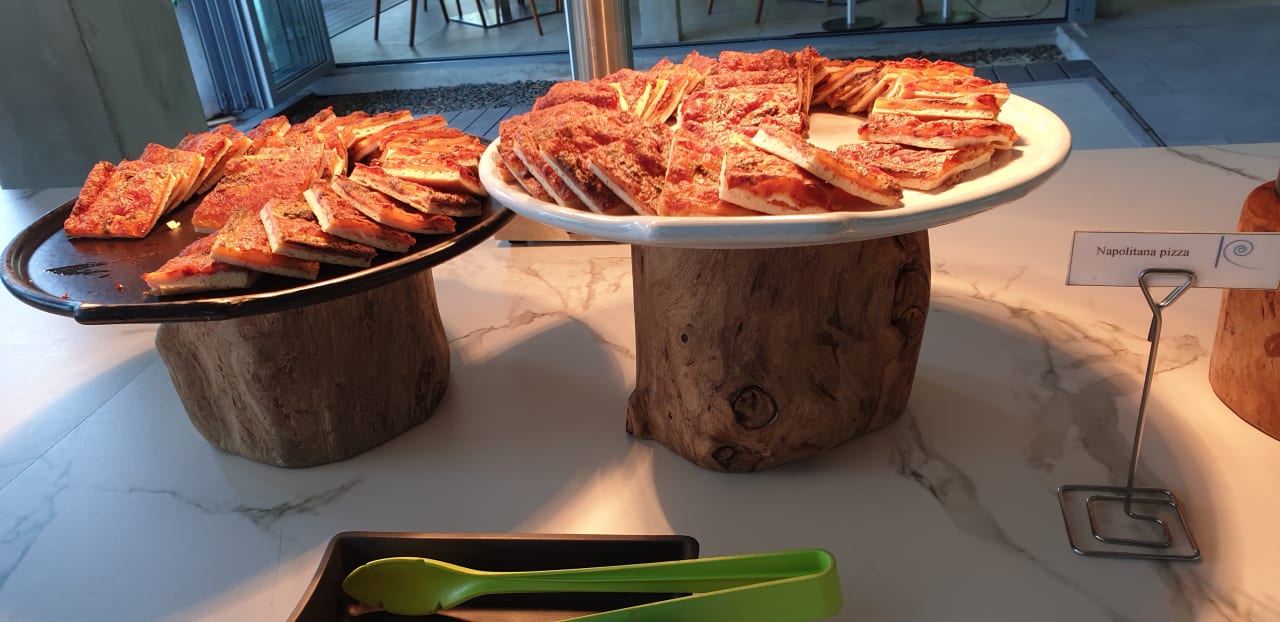 Gastro Kuramathi Maldives