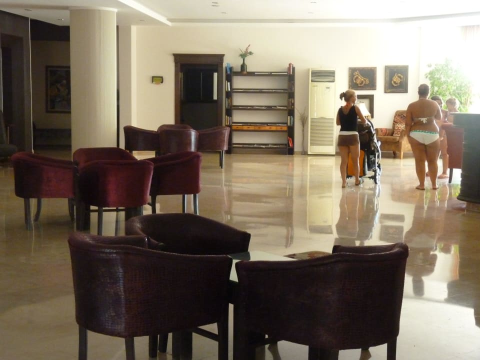Elegant Hotel Royal Garden Beach